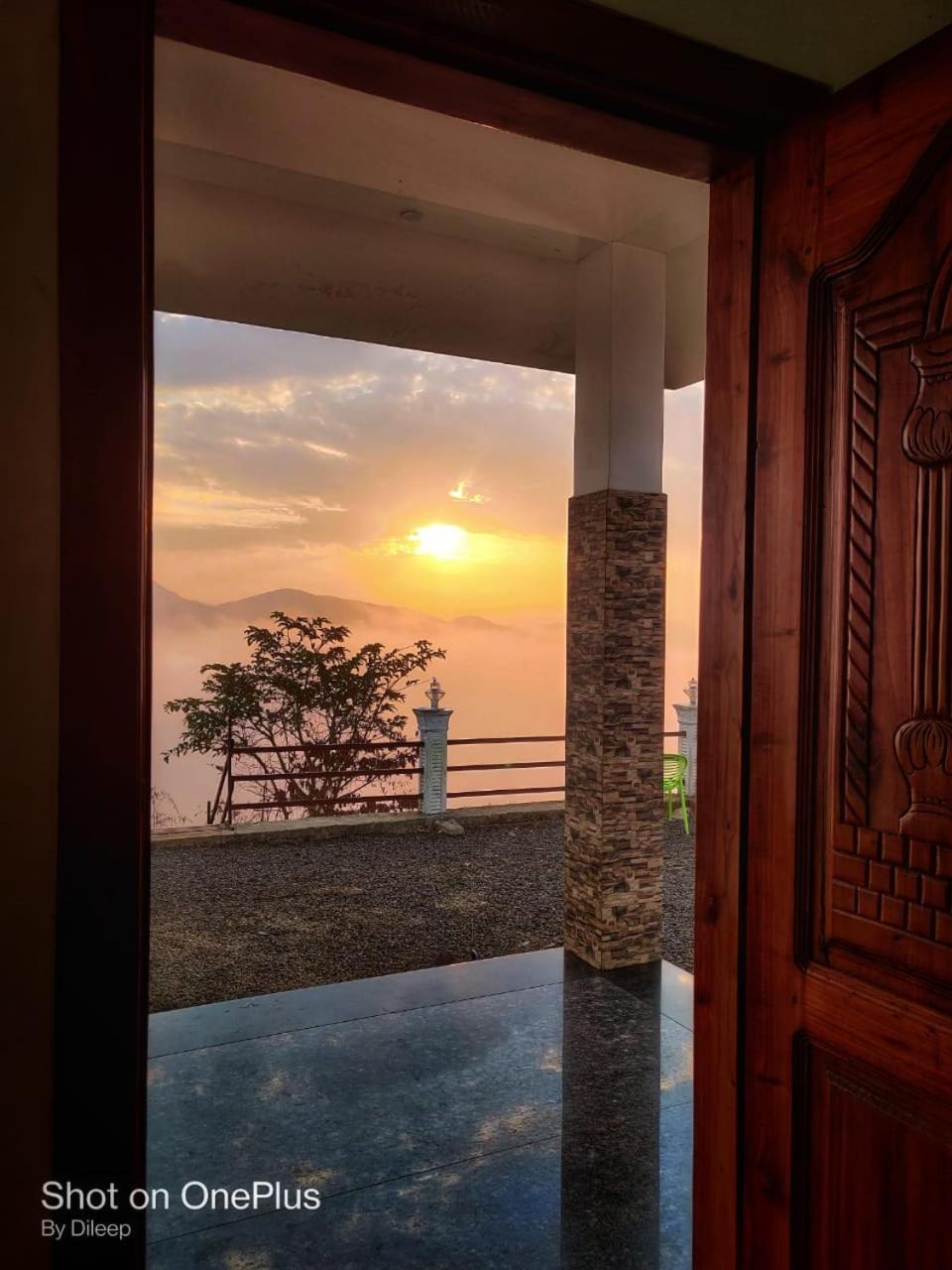 Moriah Berg Tourist Villa Vagamon Vandiperiyār Exterior foto